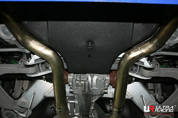 Ultra Racing Bentley Continental SS 6.0-W12 4WD Coupe 09-11 UltraRacing 2-Point Rear Lower Bar (2140) UR-RL2-2140