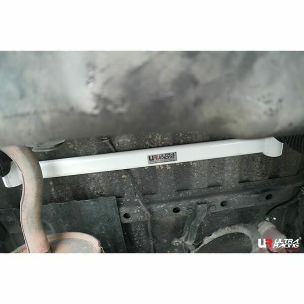 Ultra Racing Suzuki Jimny (SJ30) 1.3 4WD MT 81-98 UltraRacing 2-Point Rear Lower Bar (3107) UR-RL2-3107