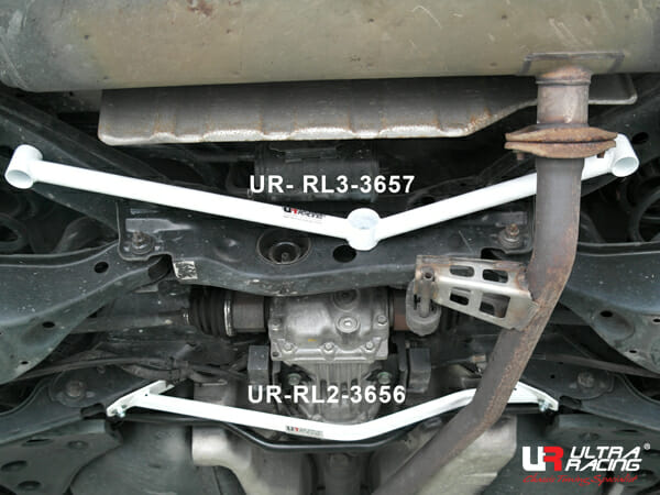 Ultra Racing Nissan Murano (Z51) 3.5 4WD 09-14 UltraRacing 2-Point Rear Lower Bar (3656) UR-RL2-3656