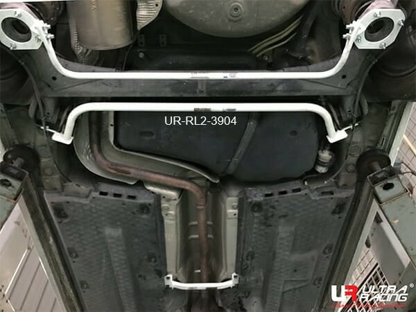 Ultra Racing Volkswagen Polo MK5 (TYP 6R) 1.2 TSI/1.4 TSI 2WD 10-17 UltraRacing 2-Point Rear Lower Bar (3904) UR-RL2-3904