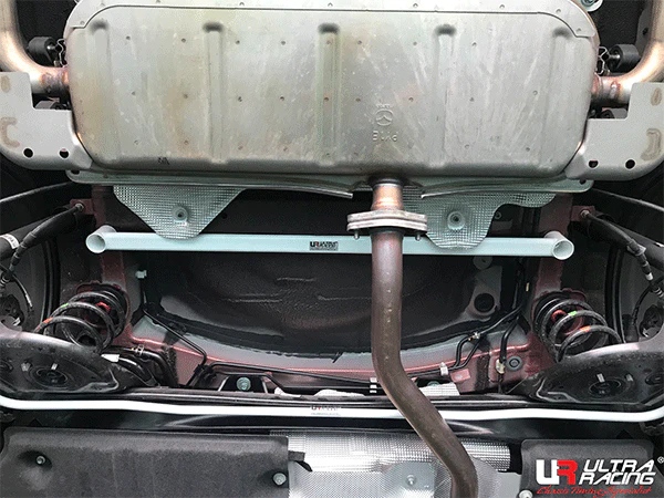 Ultra Racing Mazda 3 (BP) 2.0 2WD HB/Sedan 19+/CX-30 2.0 19+ UltraRacing 2-Point Rear Lower Bar (4153) UR-RL2-4153