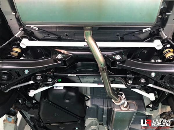 Ultra Racing Proton X70 1.8T 2WD CKD 20+ UltraRacing 2-Point Rear Lower Bar (4161) UR-RL2-4161