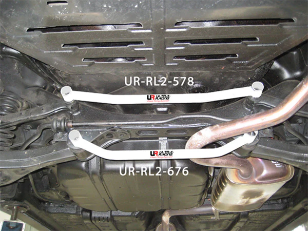Ultra Racing Hyundai i30 (FD) Rear Lower Brace URRL2-676