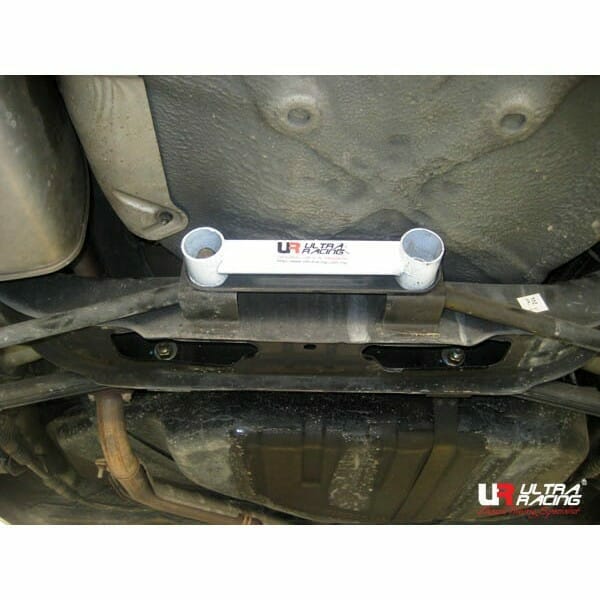 Ultra Racing Buick Excelle 1.8 03-16/Chevy Optra 02-09/Daewoo Lacetti 1.5 02-09 2WD UltraRacing 2P Rear Lower Bar (751) UR-RL2-751