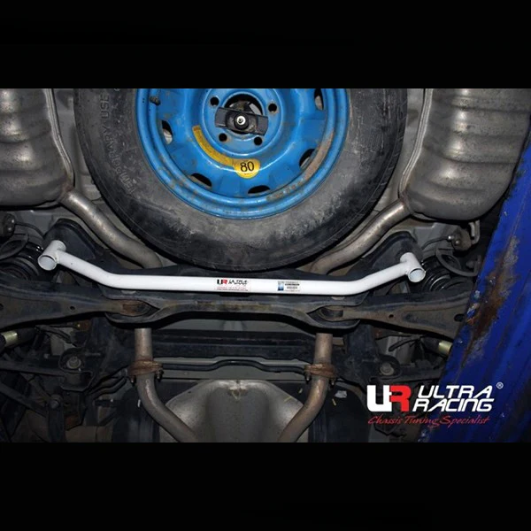Ultra Racing Kia Sorento 09-13 UltraRacing 2-Point Rear Lower Bar 2226 URKR-RL2-2226