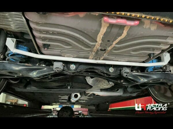Ultra Racing Honda Civic FK 1.5T 17+ Ultra-R Rear Lower Brace URTH-RL2-3826