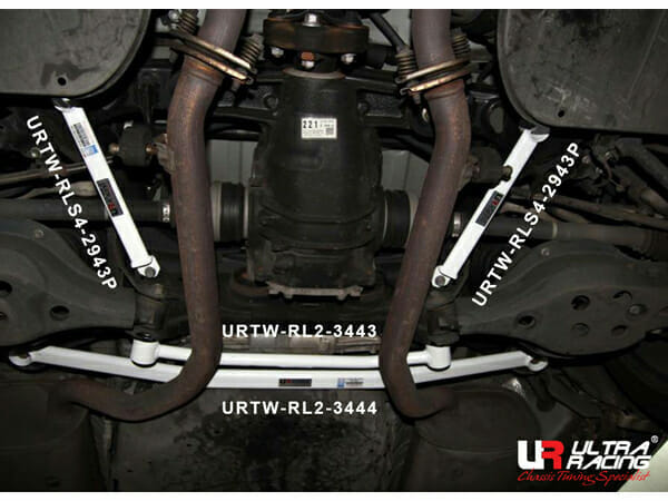 Ultra Racing Lexus GS 200T (L10) 2.0T 11-20/GS 250 2.5 11-20/GS 300 3.0 11-20/GS 350/450H 3.5 11-20 2WD UltraRacing 2-Point Rear Lower Bar (3444) URTW-RL2-3444