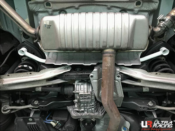 Ultra Racing Mercedes A Class (W176) Rear Lower Brace URTW-RL2-3445