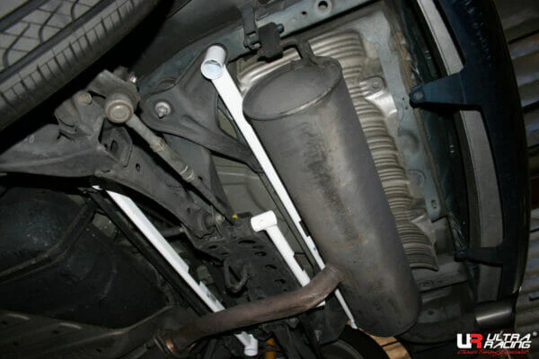 Ultra Racing Scion TC (AT10) 2.4 2WD 05-10 UltraRacing 2-Point Rear Lower Bar (2469) URUS-RL2-2469