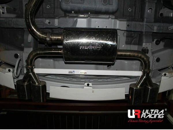 Ultra Racing Ssangyong Korando Turismo 2.0D 4WD 12-18 UltraRacing 2-Point Rear Torsion Bar (2257) URKR-RT2-2257