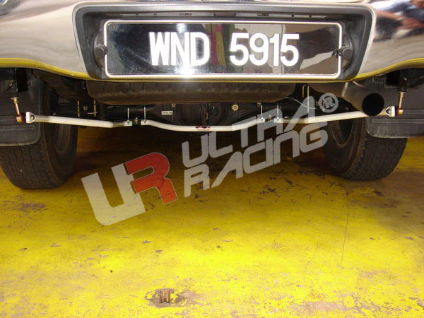 Ultra Racing Toyota Hilux Rear Anti Roll Bar URAR20-111