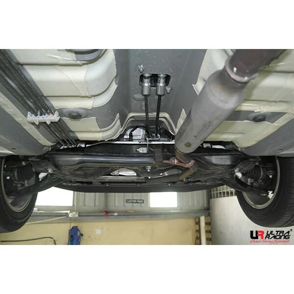 Ultra Racing Perodua Axia B200 1.0 14+/Bezza B300 1.0/1.3 2WD 16+ UltraRacing Front Sway Bar 23mm (526) UR-AF23-526