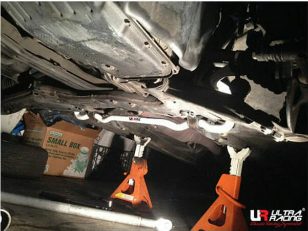 Ultra Racing Toyota Corolla ZZE110 1.8 89-02 2WD Front Anti-Roll Bar URUS-AF25-449
