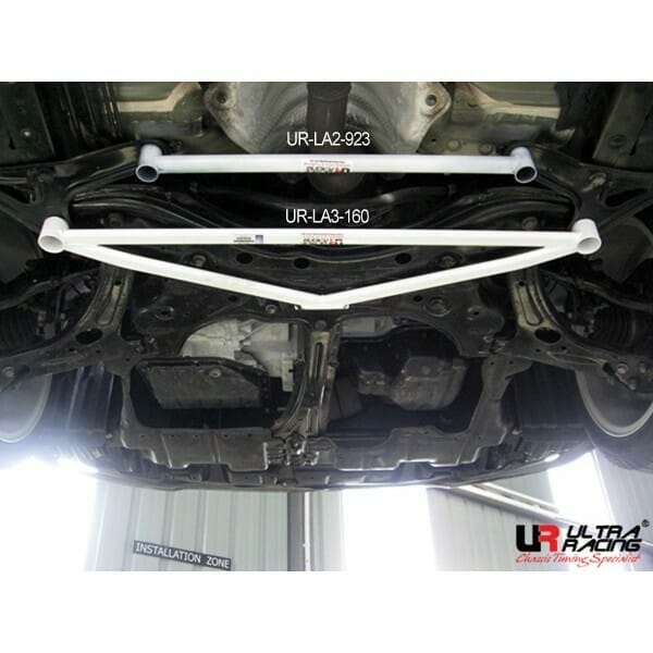Ultra Racing Toyota Isis (AM10) 1.8 04-17 2WD/Toyota Wish 1.8/2.0 03-17 UltraRacing 3-Point Front Lower Brace (160) UR-LA3-160