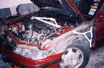 Ultra Racing Honda Accord 94-97 2D Ultra-R 3-Point Front Upper Strutbar UR-TW3-673