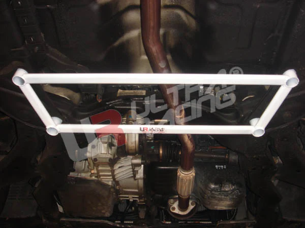 Ultra Racing Kia Cerato UltraRacing 4-Point Front Lower Brace UR-LA4-159
