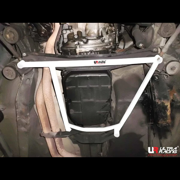Ultra Racing Mercedes S Class (W126) Front Lower Brace URLA4-2092