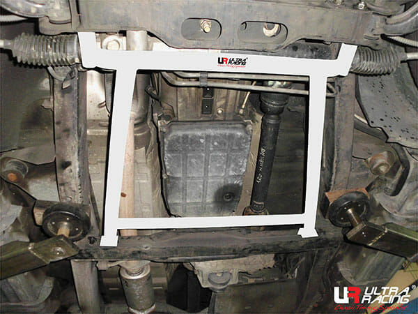 Ultra Racing Ssangyong Rexton Ii FL (Y250) 2.7D 4WD Multilink 06-12 UltraRacing 4-Point Front Lower Brace (3108) UR-LA4-3108