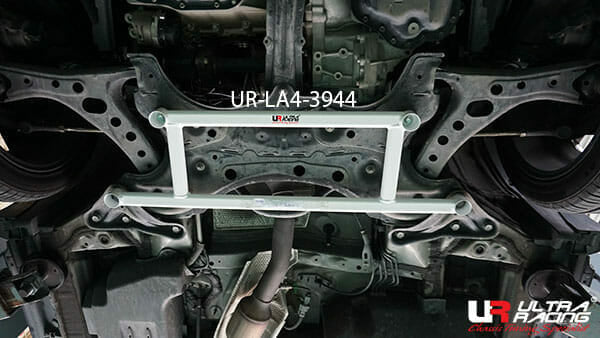 Ultra Racing Toyota Noah(R80) 1.8 14-21/Voxy 2.0 17-21 2WD UltraRacing 4-Point Front Lower Brace (3944) UR-LA4-3944