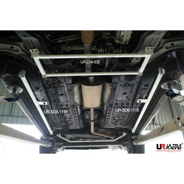 Ultra Racing Proton Saga Blm (BT/MK1/MK2) 1.3/1.6 2WD 08-16 UltraRacing 4-Point Front Lower Brace (538) UR-LA4-538