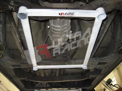 Ultra Racing Isuzu D-Max 2.5D UltraRacing 4-Point Front H-Brace UR-LA4-596