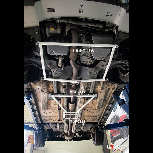 Ultra Racing Mini Coupe (R58) Front Lower Brace URCN-LA4-2116