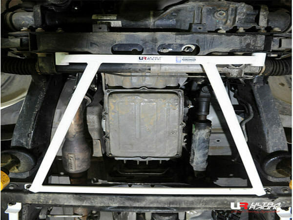 Ultra Racing Ssangyong Korando Sport 2.0D 12-18/Rexton 2.0D/2.7D 06-12 2WD UltraRacing 4-Point Front Lower Brace (2175) URKR-LA4-2175