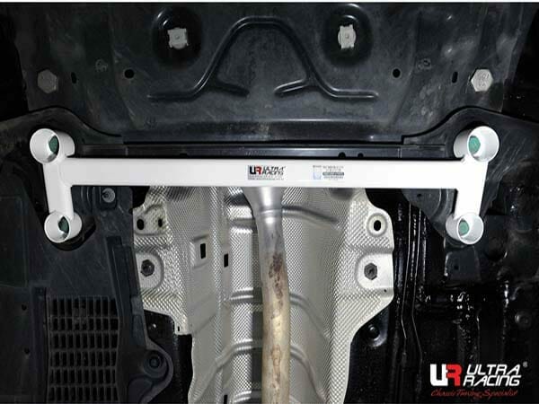Ultra Racing Renault Samsung SM5 (L43) 1.6T FL 15+/SM7 2.5 11-12 UltraRacing 4-Point Front Lower Brace (2245) URKR-LA4-2245