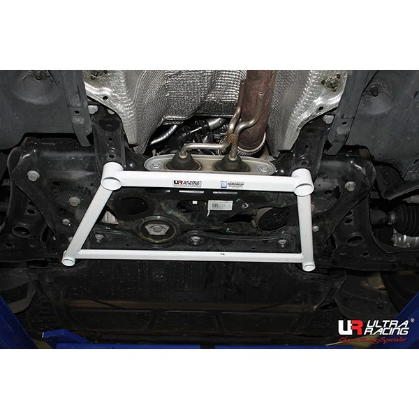 Ultra Racing Volkswagen Golf Mk7 Front Lower Brace URKR-LA4-2686