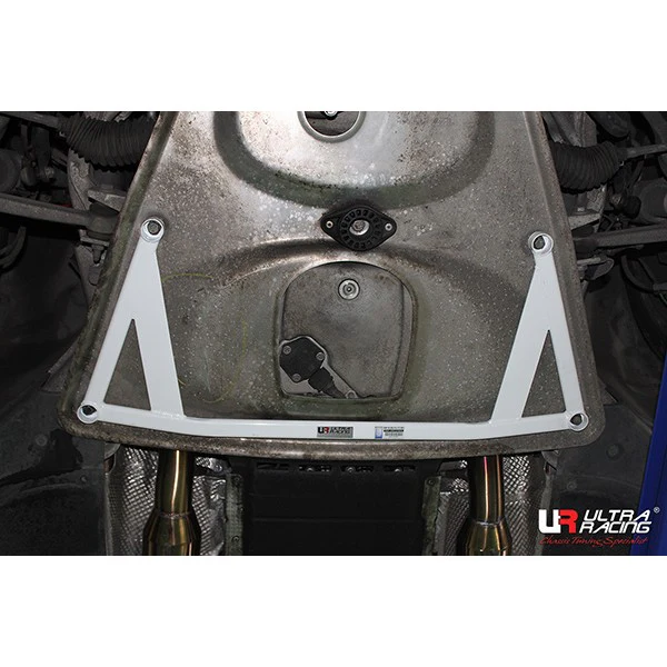 Ultra Racing BMW 3 Series (E92) Front Lower Brace URKR-LA4-2759