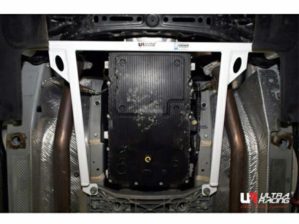 Ultra Racing Hyundai Equus (EQ900) 3.8/5.0 2WD 10-16 UltraRacing 4-Point Front Lower Brace (3620) URKR-LA4-3620