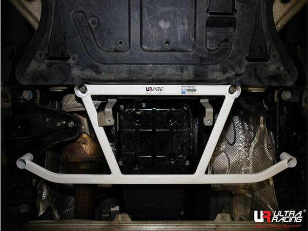 Ultra Racing Mercedes C292/W166 GLE 350 3.0D 4WD 15+ UltraRacing 4-Point Front Lower Brace (3664) URKR-LA4-3664