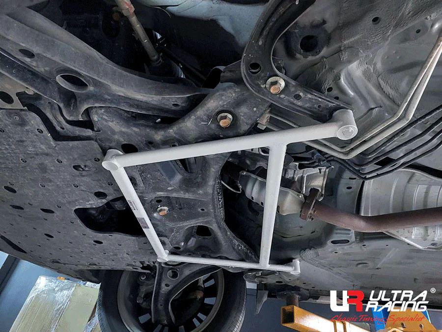 Ultra Racing HONDA BR-V Ultra Racing Front Lower Brace URPH-LA4-4454
