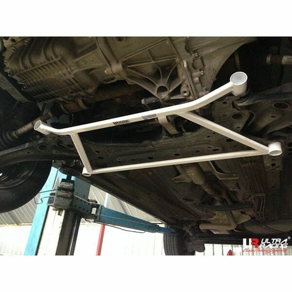 Ultra Racing Ford Ecosport Front Lower Brace URTH-LA4-3154