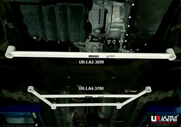 Ultra Racing Mitsubishi Outlander 2.4 2WD/4WD 13+ Ultra-R F Lower Brace URTW-LA4-3700