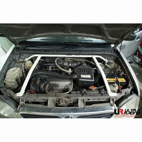 Ultra Racing Daihatsu Cuore 99-04 UltraRacing 4-Point Front Upper Bar 018 UR-TW4-018