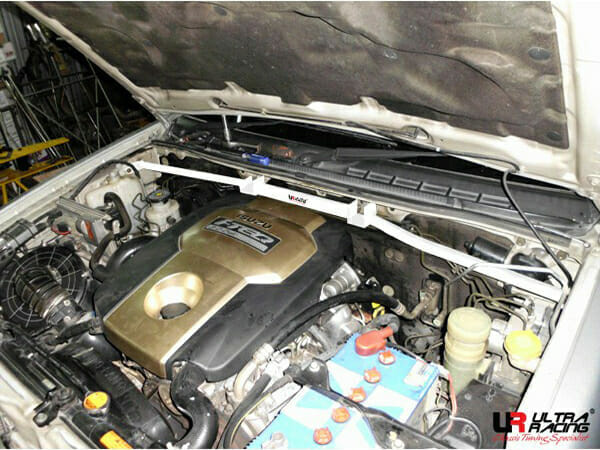 Ultra Racing Isuzu D-MAX (RA) 3.0D 2WD 02-08 UltraRacing 4-Point Front Upper Strutbar (1985) UR-TW4-1985
