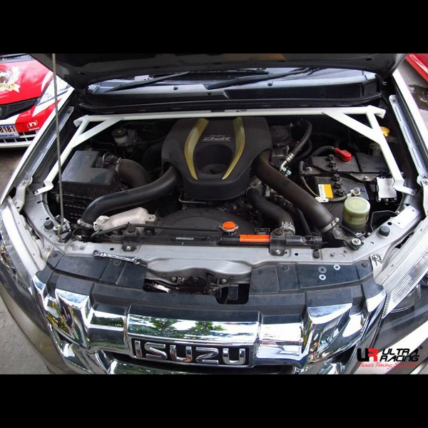 Ultra Racing Isuzu D-Max 2.5D 11+ UltraRacing 4P Front Upper Strutbar UR-TW4-2034