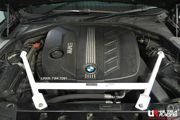 Ultra Racing BMW 5 Series (F10) Front Strut Brace URKR-TW4-3281