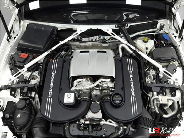 Ultra Racing Mercedes C Class (W205) Front Strut Brace URTW-TW4-3416P