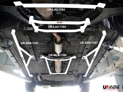 Ultra Racing Nissan Cefiro 98-03 A33 UltraRacing 4-Point Mid Lower Bar UR-ML4-1165