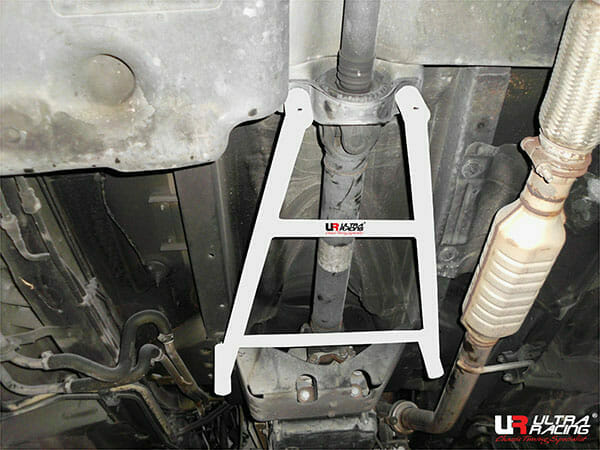 Ultra Racing Mercedes Vito (W639) Mid Lower Brace URML4-2843