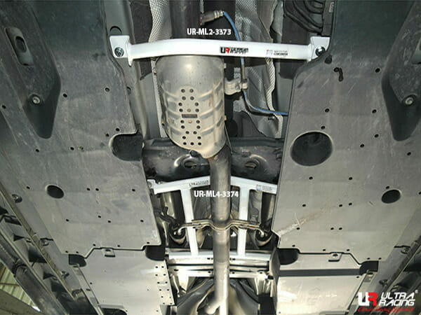 Ultra Racing Mazda CX-5 (KE) 2.0/2.5 4WD 12-17 UltraRacing 4-Point Mid Lower Brace (3374) UR-ML4-3374