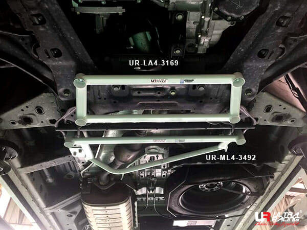 Ultra Racing Nissan Serena (C26/C27) 2.0 2WD 10+ UltraRacing 4-Point Mid Lower Brace (3492) UR-ML4-3492