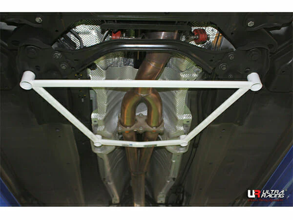 Ultra Racing Volvo XC60 Mid Lower Brace URKR-ML4-3230