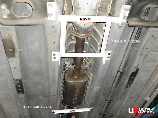 Ultra Racing Nissan Altima/Teana (L33) 2.0/2.5 2WD 12-18 UltraRacing 4-Point Mid Lower Brace (2795) URTH-ML4-2795