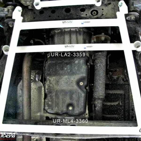 Ultra Racing Toyota Hilux Mid Lower Brace URTH-ML4-3360