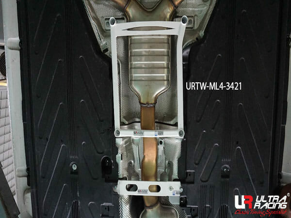 Ultra Racing Mercedes C Class (W205) Mid Lower Brace URTW-ML4-3421