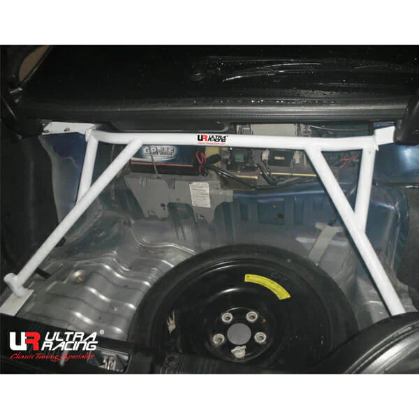 Ultra Racing Nissan Skyline (GTR 34) 2.6TT 4WD 99-02 UltraRacing 4-Point Rear Upper Strutbar (3456) UR-RE4-3456