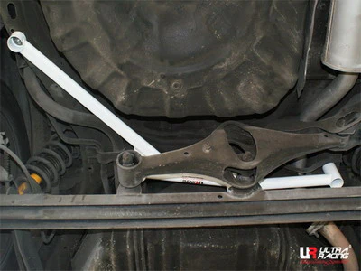 Ultra Racing Nissan Cefiro 98-03 A33 UltraRacing 4-Point Rear H-Brace UR-RL4-1166